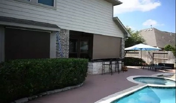 Featured Image of The Huddle